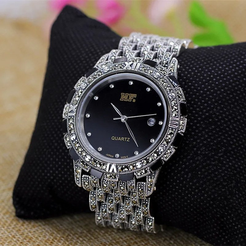 Guess Women's Silver-Tone Crystal Analog Watch | Dillard's