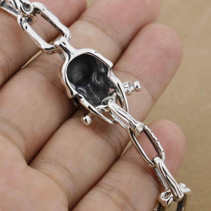 Men's Skull Bracelet in Silver