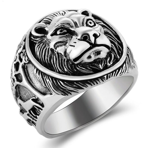 Silver Lion Signet Ring demo