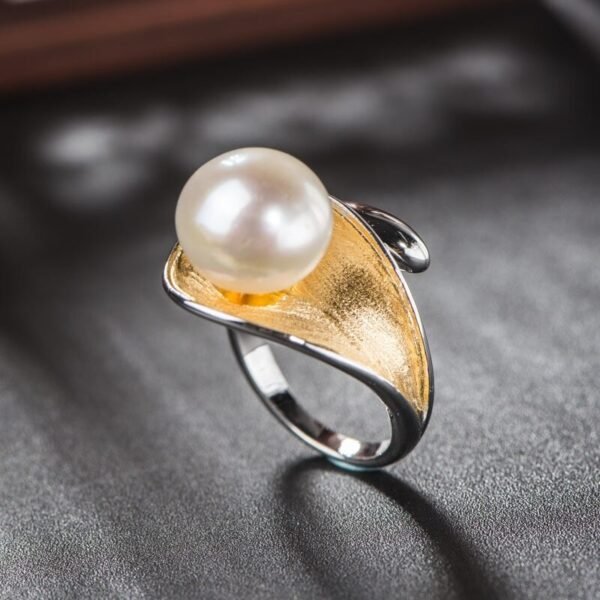 Pearl And Silver Ring gold