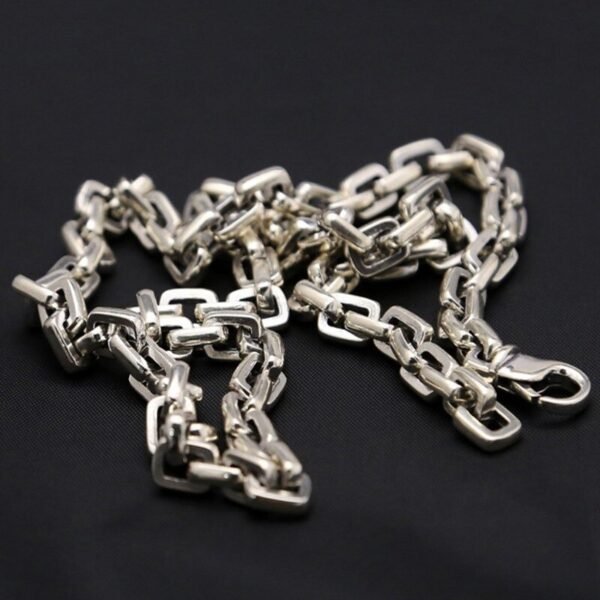 Large Link Silver Chain in bulk view