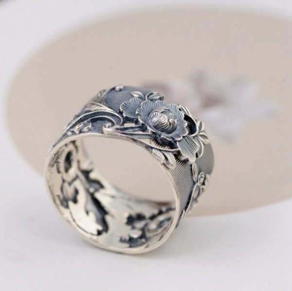 Large Flower Silver Ring inner view