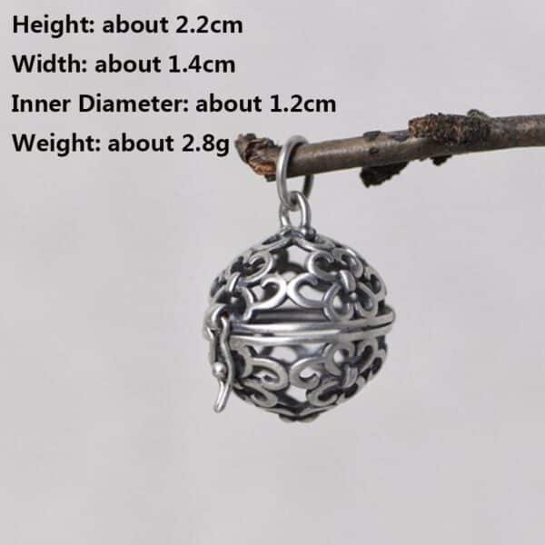 Small Flower Ball Pendant Silver measures