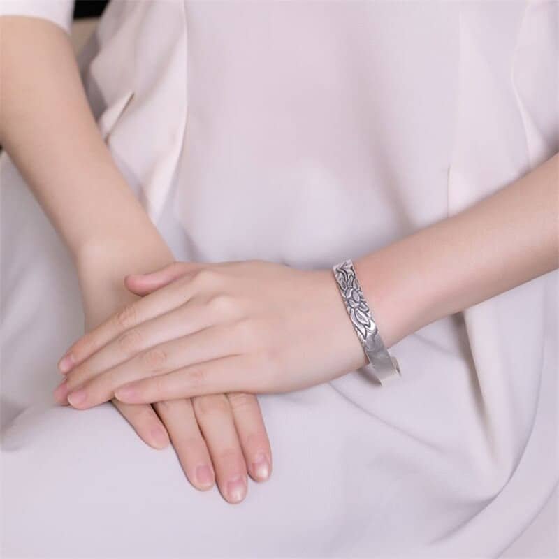 999 Silver Bracelet - women's bangle | FULL-SILVER