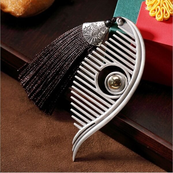 Silver Hair Comb Eye of Horus up view