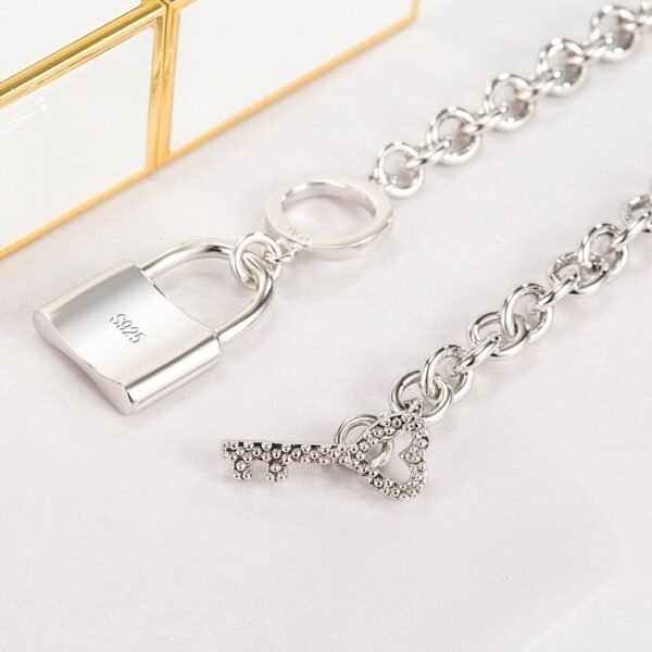 Sterling Silver Lock And Key Necklace clasp details