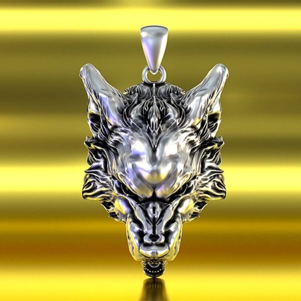999 Silver Pendant wolf head up view
