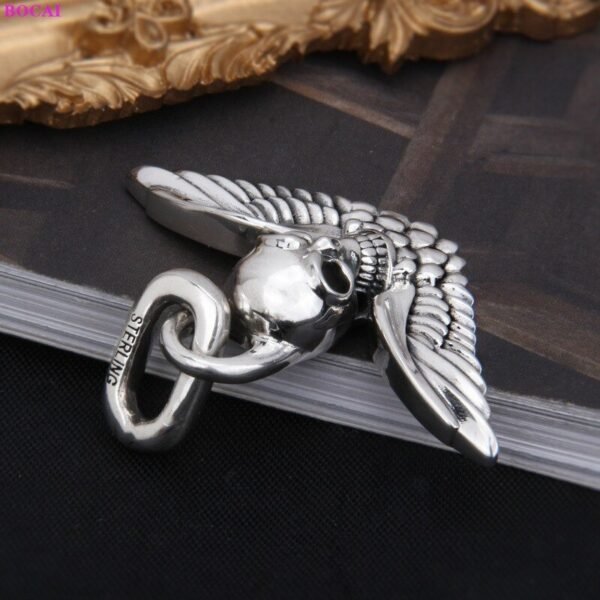 Silver Pendant 925 gruesome wings ring hole details