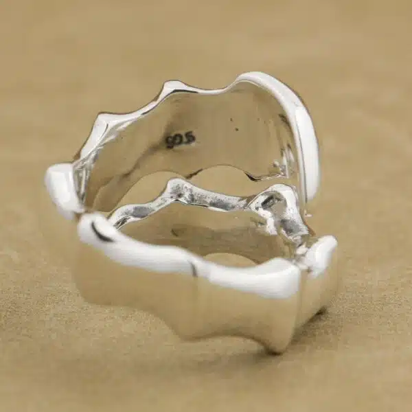 Silver Ring 925 claw skeleton inner view