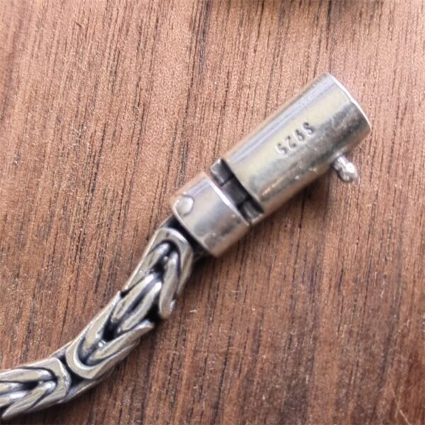 Silver Bracelet 925 twist chain details claspand stamp