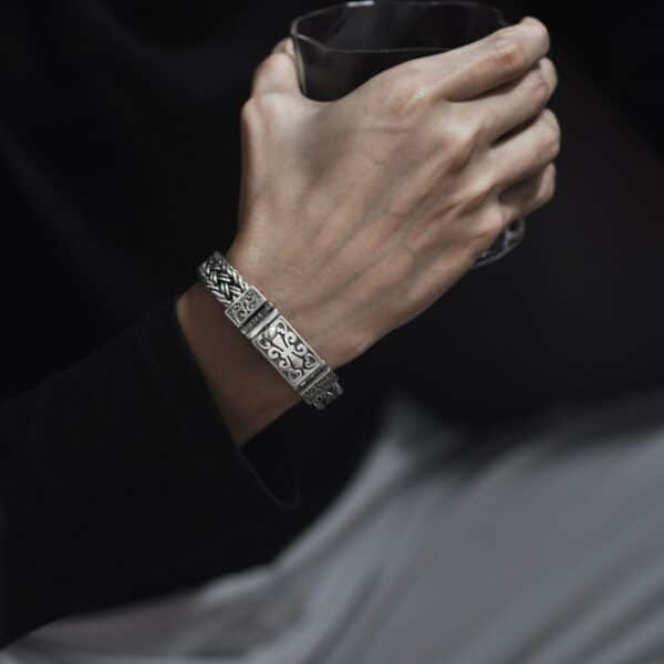 Silver Bracelet 925 eternal wide totem around wrist